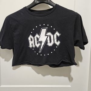 Crop ACDC top